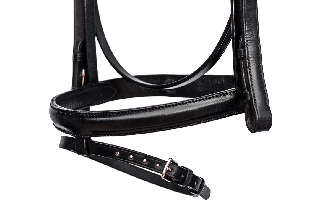 Deluxe Comfort Bridle with Stitched & Raised Flash Noseband - Image 5